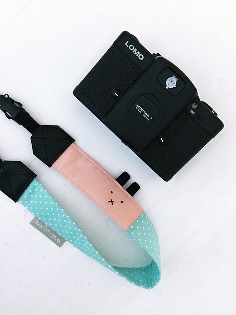 hairmo. X-mouth rabbit two-color double-hanging wrist quick release camera strap-water green dot (general hole 30) - กล้อง - กระดาษ สีน้ำเงิน