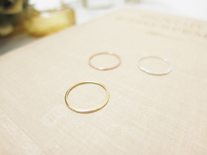 Simple engraved line ring - gold / rose gold / silver - แหวนทั่วไป - โลหะ 
