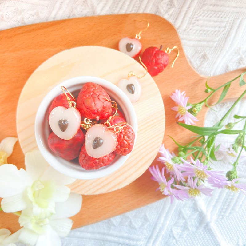 【Fruit】Heart-shaped lychee earrings | Food ornaments | Miniature ornaments - Earrings & Clip-ons - Clay 