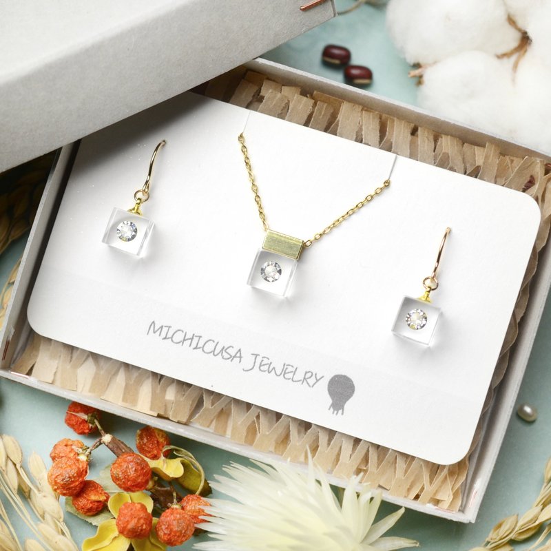 Lucky Bag 2024, Necklace, Earrings, Cubic Zirconia, Stainless Steel, 14kgf, Resin - สร้อยคอ - เรซิน สีใส