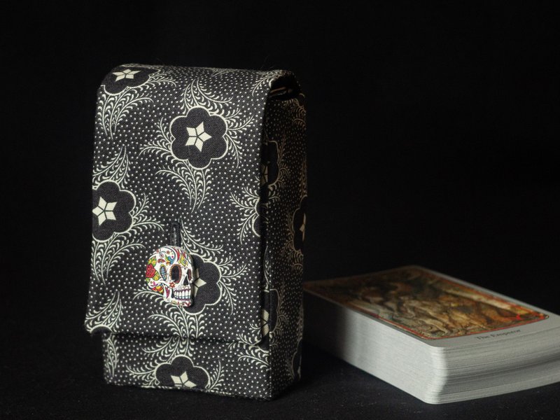 Black Frowers Cotton Tarot Cards Case Oracle Deck Pouch Tarot Deck Holder - Other - Cotton & Hemp Black