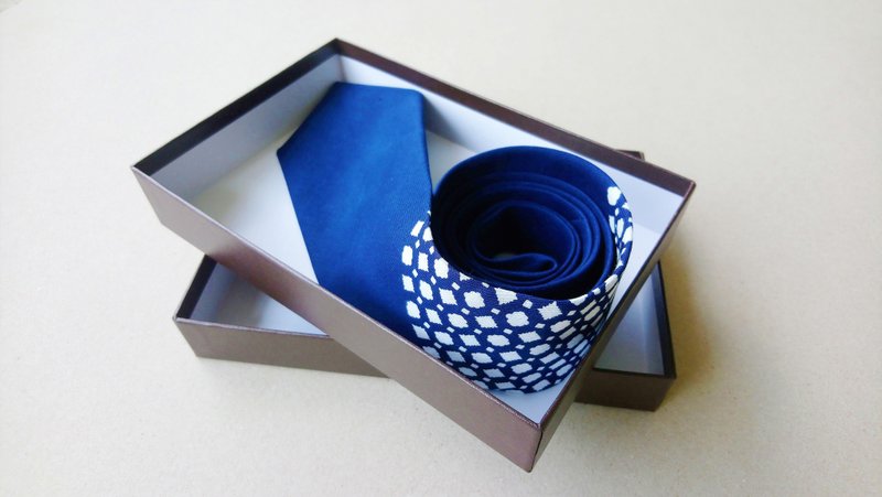 Zhiran Life-Natural Indigo Gentleman's Tie/Blue - Bow Ties & Ascots - Cotton & Hemp 