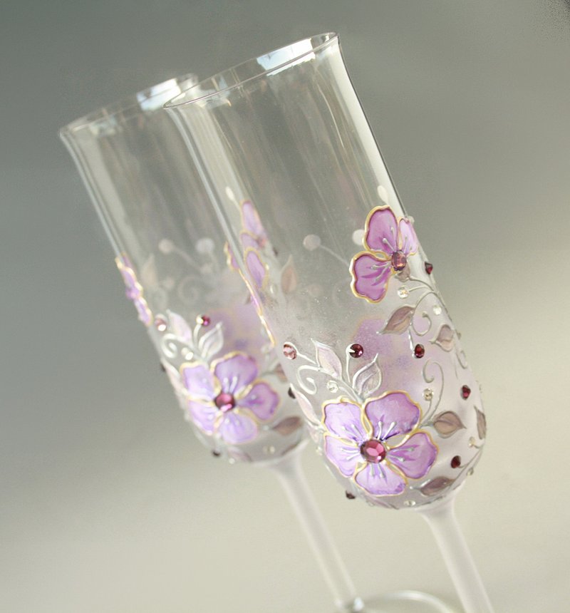 Wedding Champagne Glasses Violet Purple Swarovski Hand-painted set of 2 - แก้วไวน์ - แก้ว สีม่วง