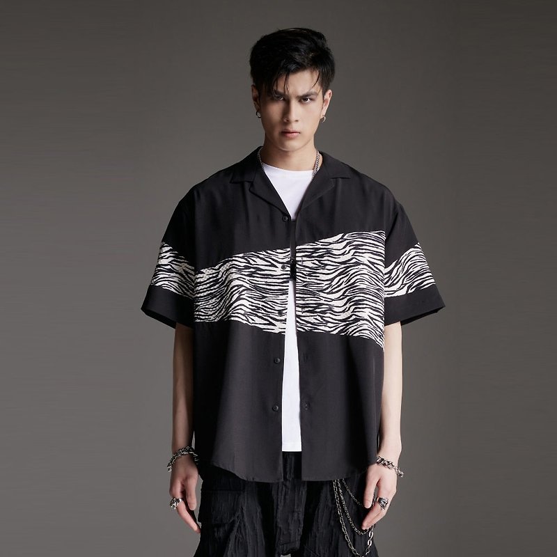 Stitching leisure fashion coat cut soul series zebra shirt - Men's Shirts - Polyester Black