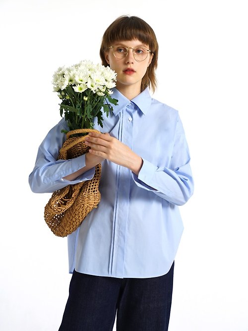 FudgeGirl素白已然 ECRU SOLI素白已然日雜風門襟設計感寬鬆淺藍長袖襯衫