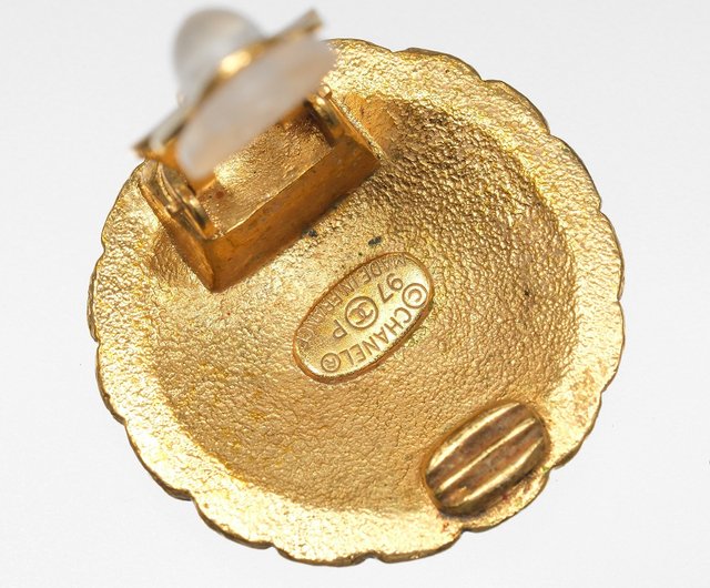 シャネル　イヤリング片方のみ 日本直送】シャネルイヤリング片方のみココマークヴィンテージ