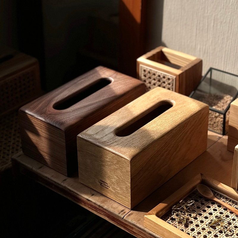 Ja-Pang Collection Solid Wood Tissue Box - กล่องทิชชู่ - ไม้ สีกากี