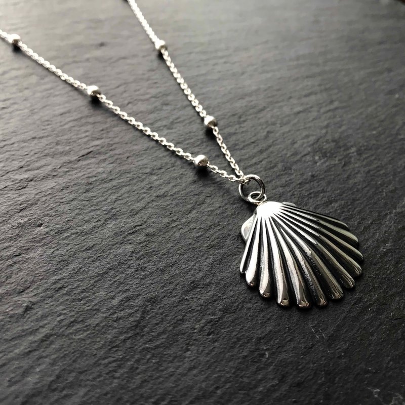 Shell necklace - Necklaces - Silver Silver