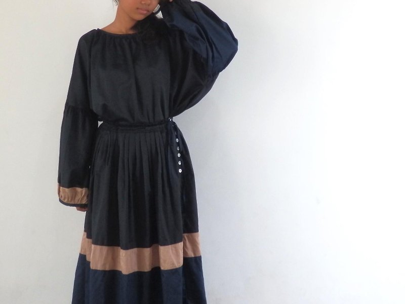 [Autumn new work] Color combination pleated skirt - กระโปรง - ผ้าฝ้าย/ผ้าลินิน 