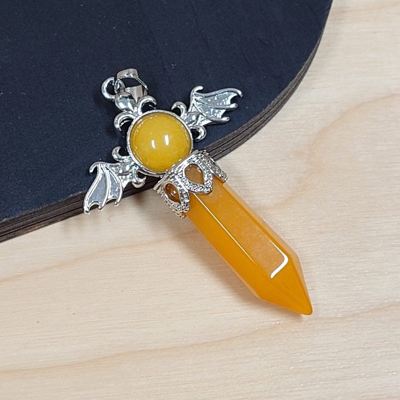 Topaz pendant/pendulum (angel style) - Necklaces - Other Metals Orange