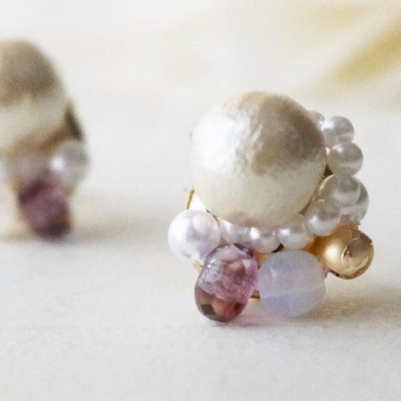 vintage czech and cotton pearl earrings/ Clip-On - Earrings & Clip-ons - Other Metals Purple