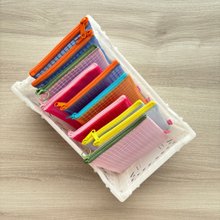 鹿革のメディスンポーチ アンモナイト化石の鹿角コンチョ 鹿革のメディスンポーチ アンモナイト化石の鹿角コンチョ