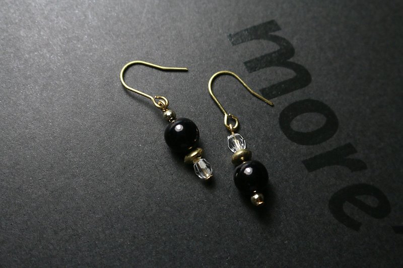 // Sugar ball retro beads beads earrings ear pierced ear clips // ve118 - ต่างหู - พลาสติก สีดำ