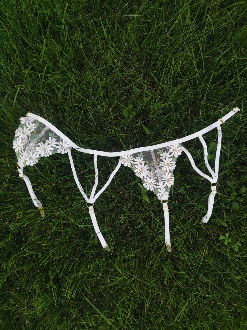 White daisies garter belt - Flower lace stocking belt - Sexy summer underwear - 女內衣褲 - 聚酯纖維 白色