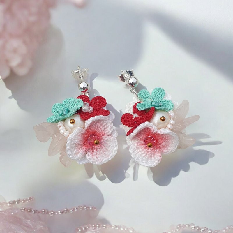 crochet beaded embroidery earrings, crochet earrings, crochet jewelry - 耳環/耳夾/耳骨夾 - 水晶 多色