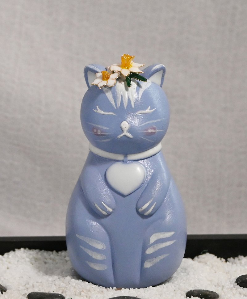 癒しの子猫木彫り - 水仙 - 置物 - 木製 