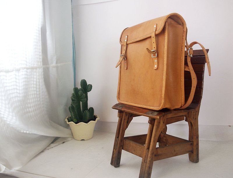 4.5studio- Nordic ancient antique bag - caramel cow leather shoulder messenger bag - กระเป๋าแมสเซนเจอร์ - หนังแท้ สีส้ม