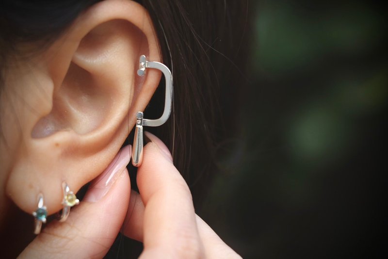 Tool earrings (saw bow earring type) - ต่างหู - เงินแท้ 