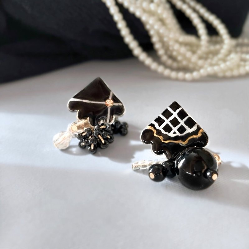 feminine black Clip-On/piercing - Earrings & Clip-ons - Other Materials Black