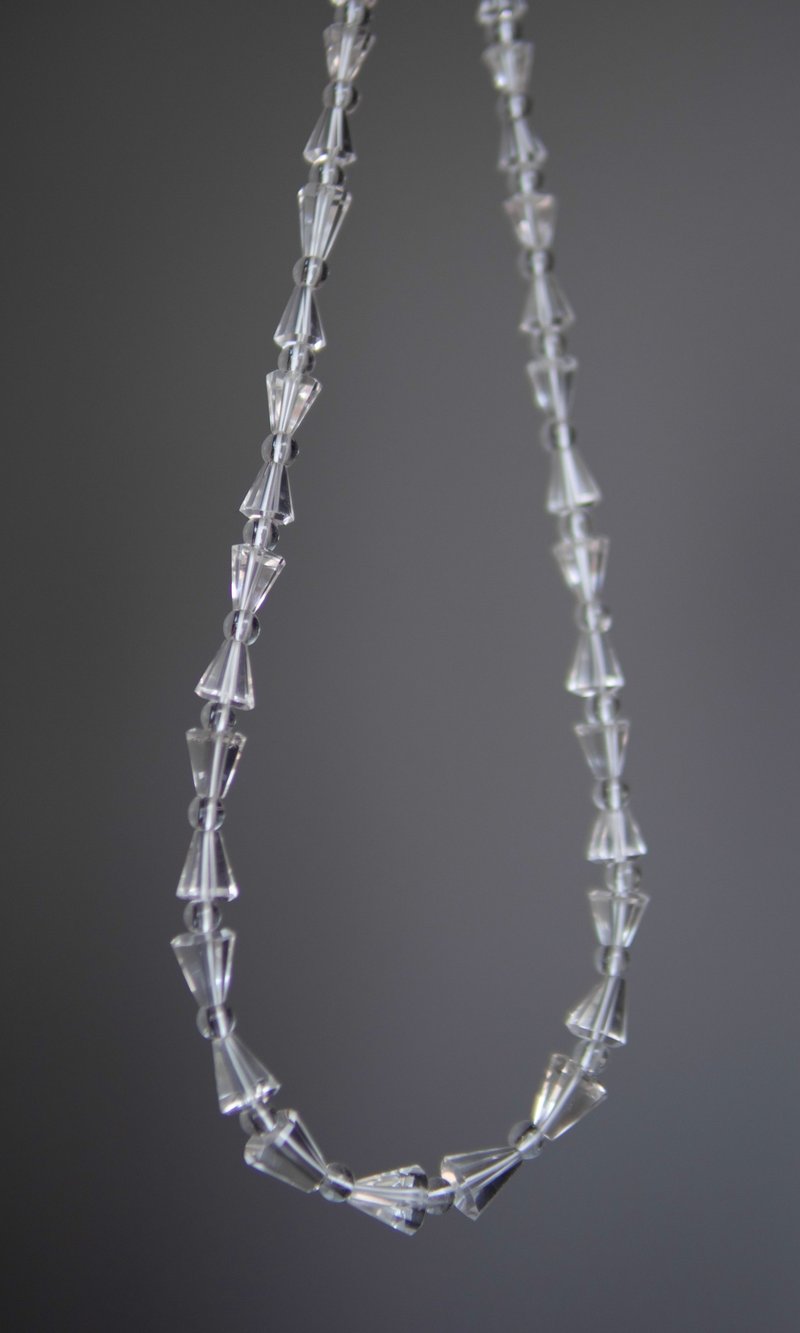 高品純淨體白水晶 漸變 手工切金字塔 鎖骨鏈 - 鎖骨鍊 - 水晶 