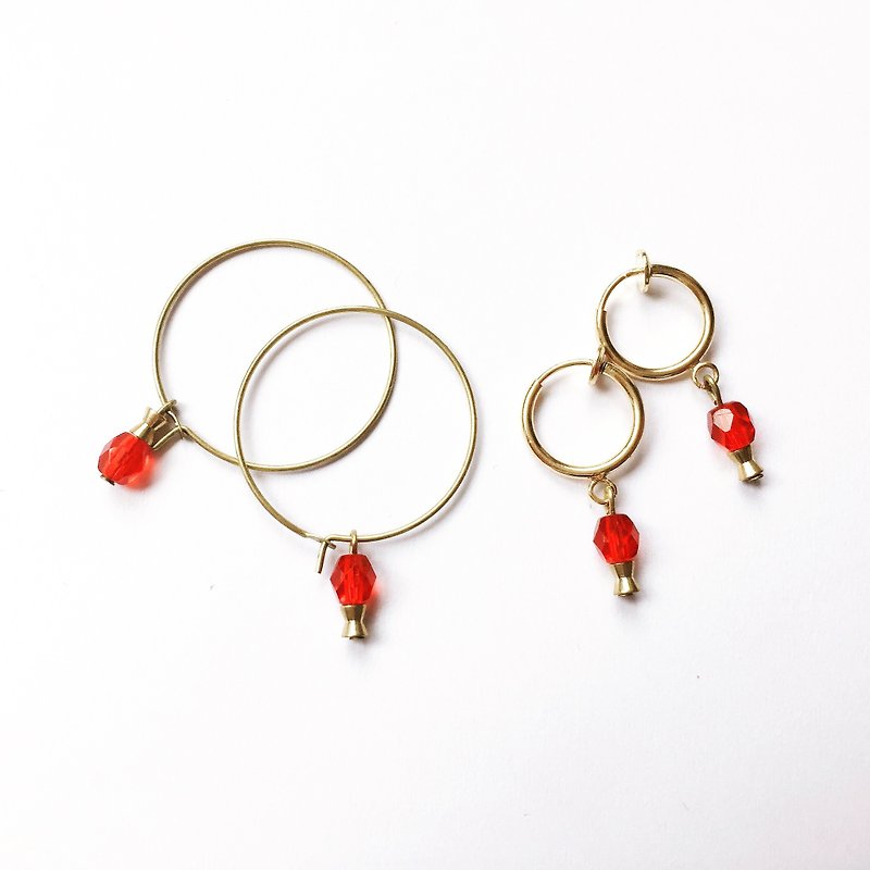 瑪格麗特紅香檳 針/夾式耳環 - 耳環/耳夾 - 其他金屬 紅色