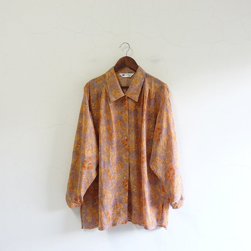 │Slowly│vine/vintage shirt│vintage.retro.art - Women's Shirts - Polyester Multicolor