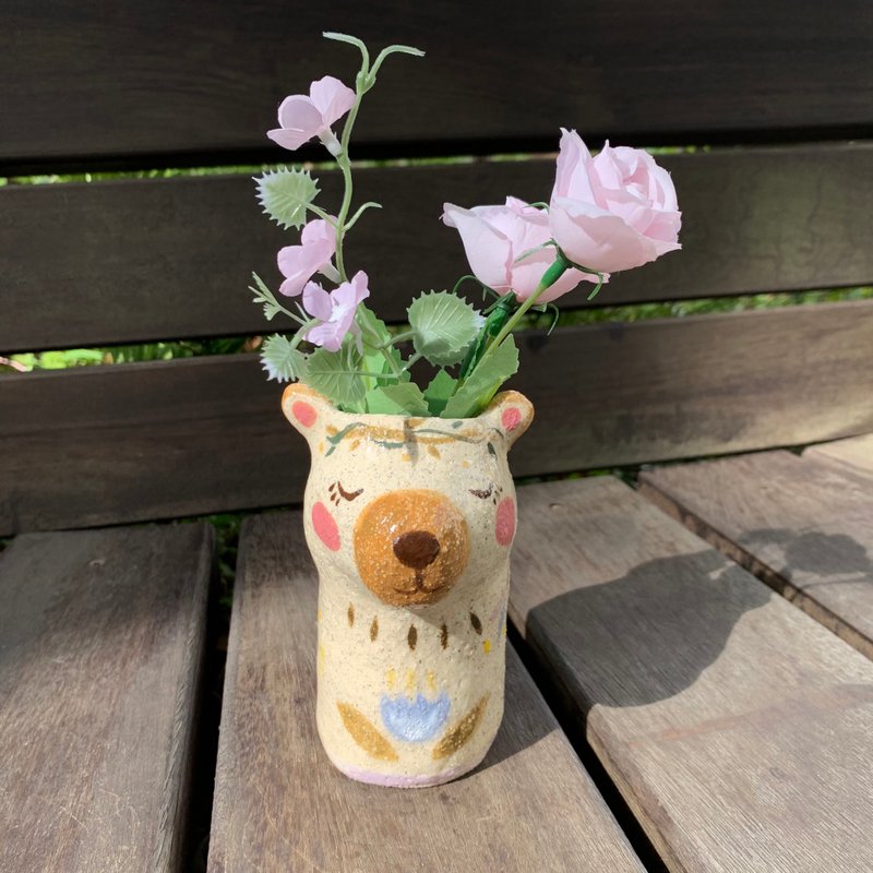 A Lu 熊熊陶花器/擺飾/筆架/手做手繪/採美國砂陶 僅此一件 - 花瓶/花器 - 陶 多色