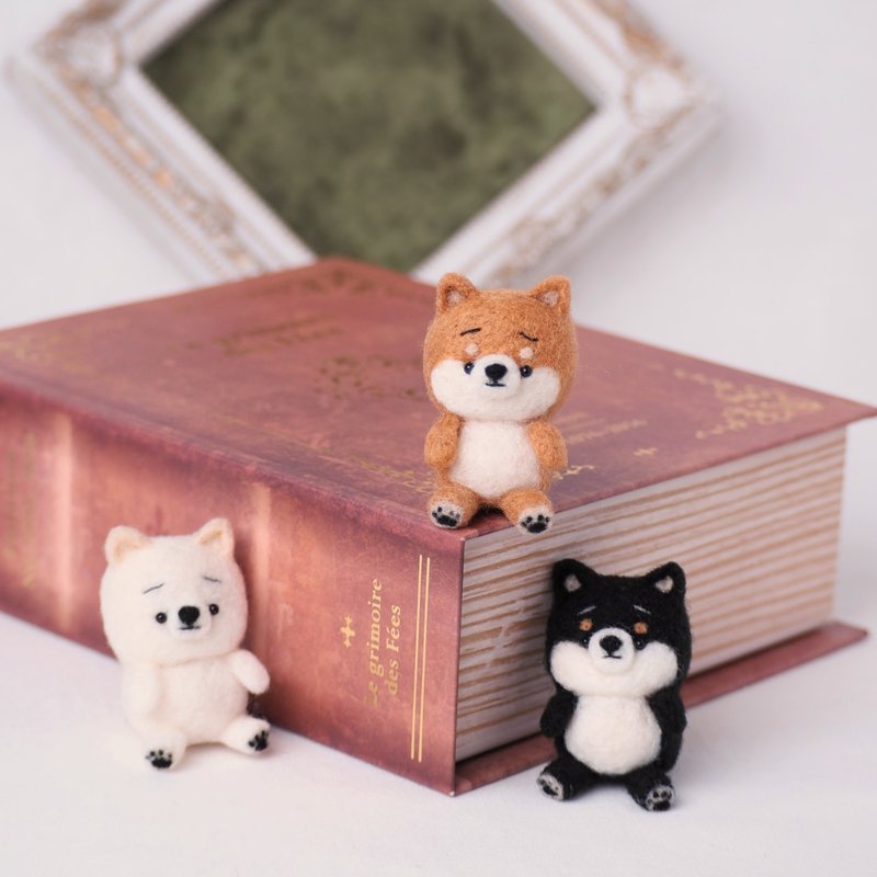 Plush-style Mayu Shiba Inu (Red Shiba, Black Shiba, White Shiba) Wool Felt - ตุ๊กตา - ขนแกะ สีนำ้ตาล