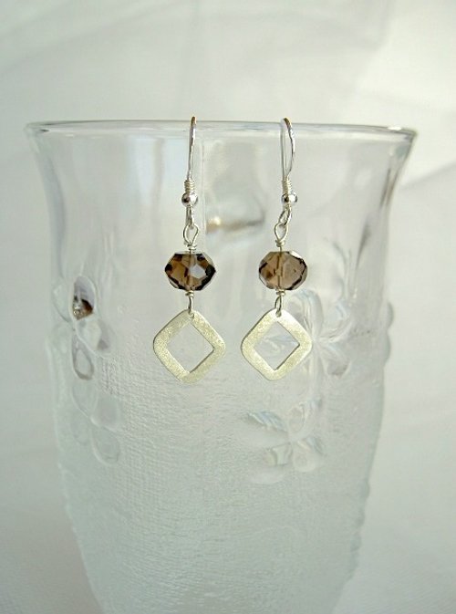 arte Ruo スモーキークォーツ・ピアス