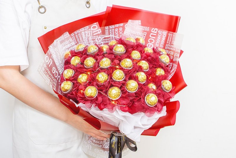 豪華版30顆金莎花束 紅色包裝(酒紅色花棒) 附燈串 - 巧克力 - 新鮮食材 紅色