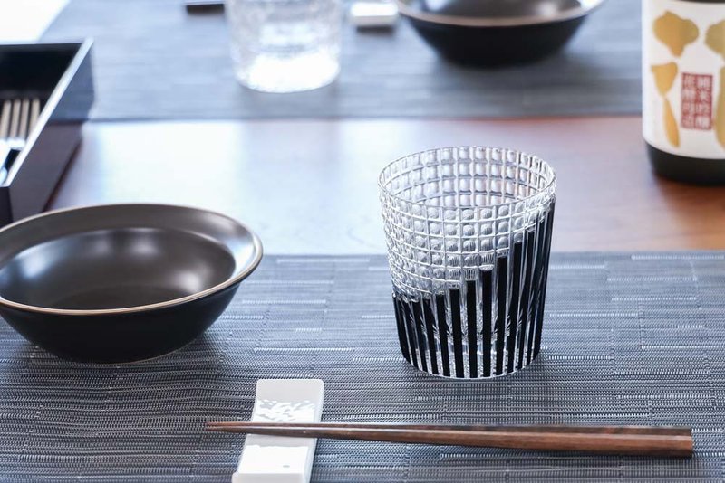 江戸切子 SAIHO 硝子工房彩鳳 MH-8254 古典杯 輝 傳統工藝品 - 其他杯子 - 木頭 黑色