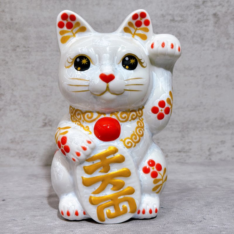 【金彩瑞獸】日本清水燒招財貓 | 花結晶 白 体花 千萬両 左 - 擺飾/家飾品 - 瓷 白色