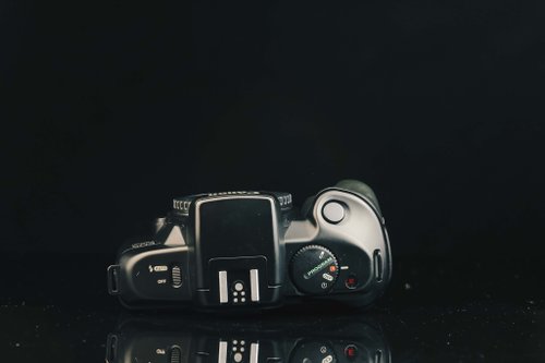 Canon EOS 750 QD #2353 #135 film camera - Shop rickphoto