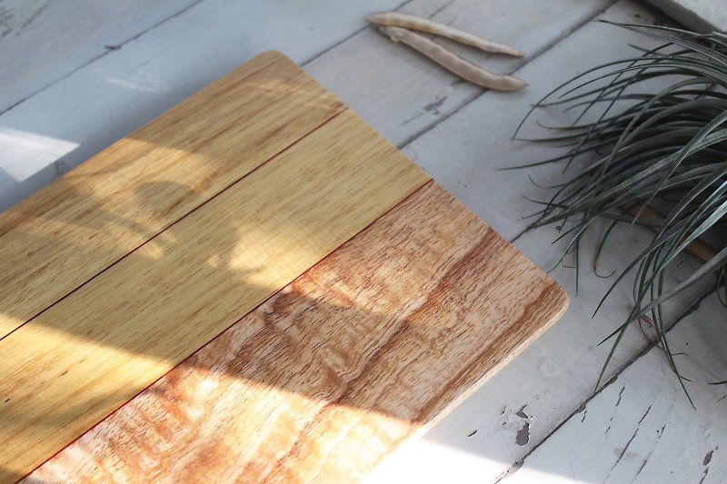 Handmade wooden tray tray / African mahogany, hardwood _ limited edition - จานเล็ก - ไม้ สีนำ้ตาล