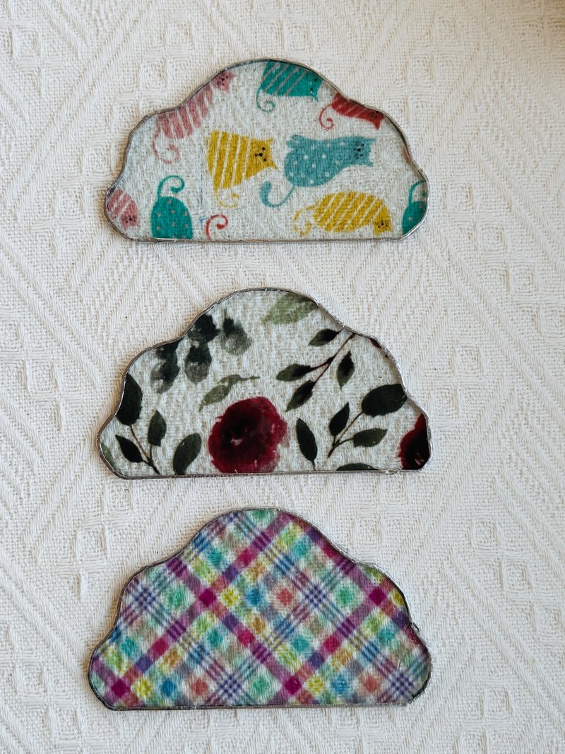 ステンドグラスの埋め込みガラス - 雲のガラストレイ、アクセサリープレート、お香立てトレイ - その他 - ガラス 