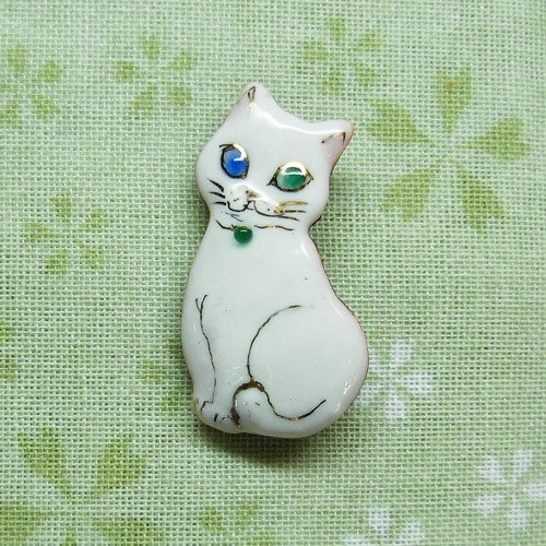 Uncle Z, Cloisonne enamel studio ねこ-白2016の七寶焼ミニブローチ