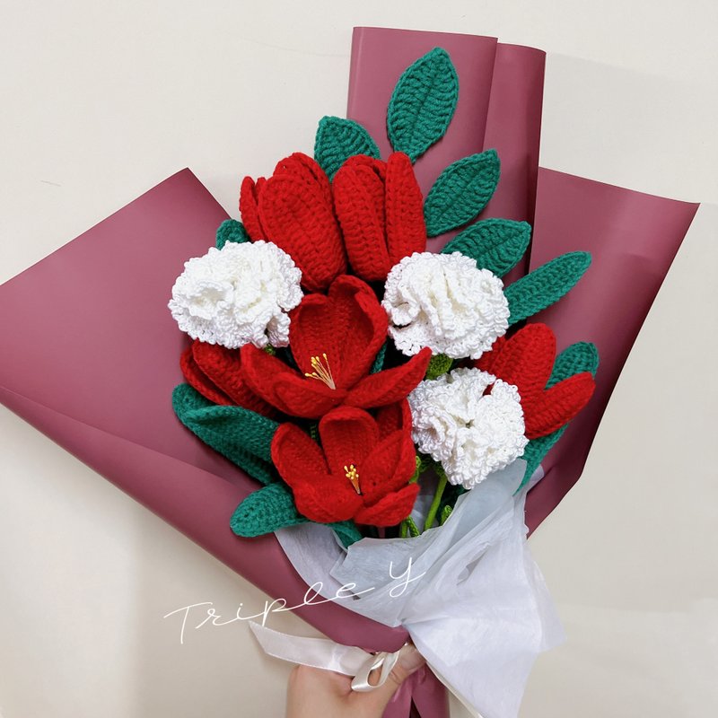 Mother's Day Bouquet - Carnations & Tulips - ช่อดอกไม้แห้ง - ผ้าฝ้าย/ผ้าลินิน 