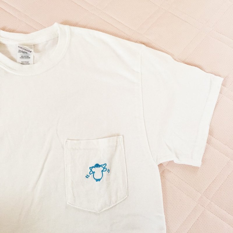 Embroidery pocket T-shirt 【Fun birds】 White / light gray - Unisex Hoodies & T-Shirts - Cotton & Hemp White