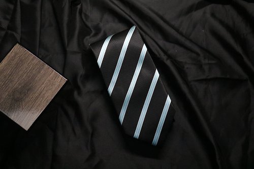 壞紳士 高端商務系列/藍黑條紋百分百真絲領帶