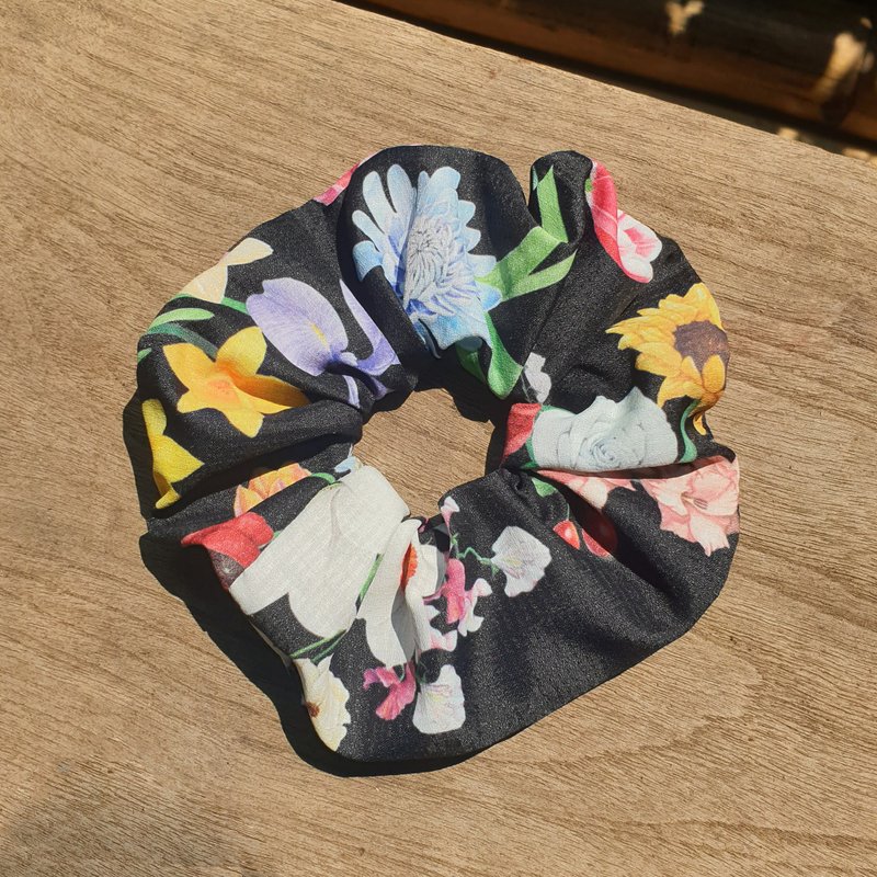 hair rubber band small scrunchie: black - Hair Accessories - Polyester Black