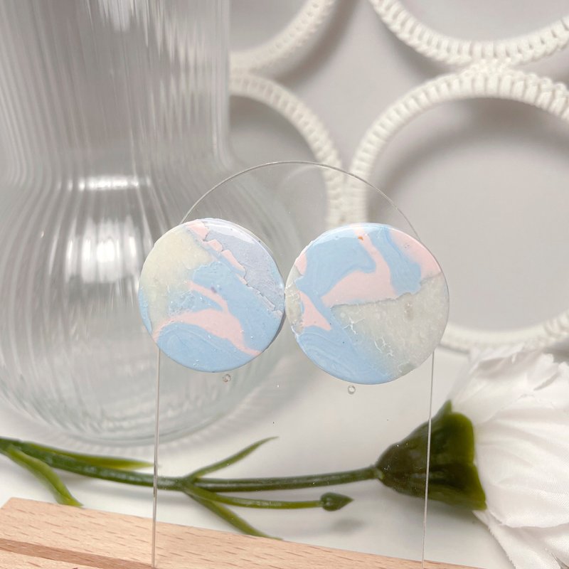 Round shape blue-pink earrings - 耳環/耳夾/耳骨夾 - 其他材質 藍色