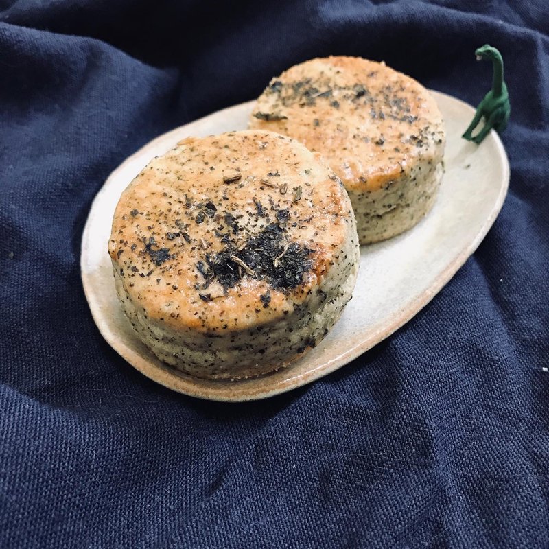 Adult Oolong Perilla Scone - เค้กและของหวาน - อาหารสด 