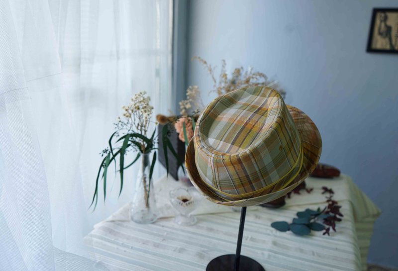 Japanese groceries - British yellow plaid neutral stiff gentleman hat - หมวก - วัสดุอื่นๆ สีเหลือง