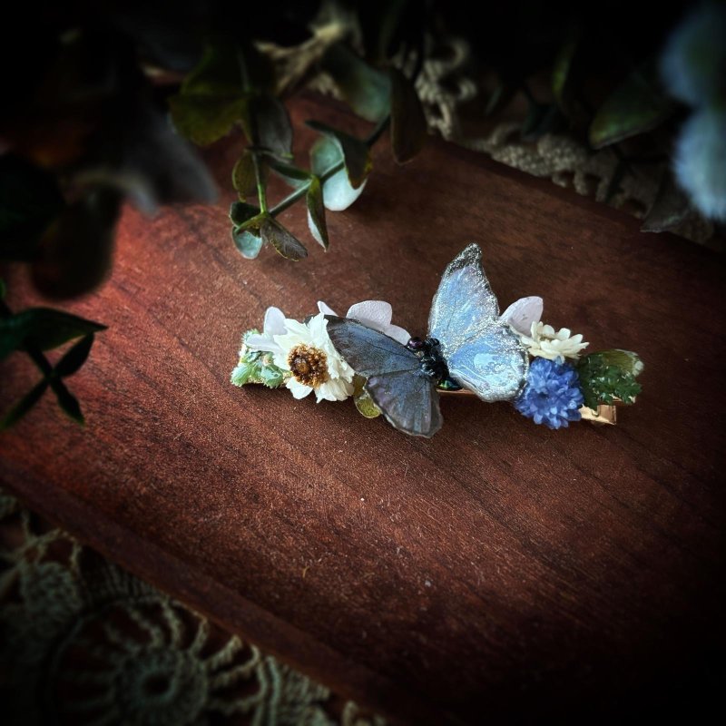 Pink Blue Butterfly Hydrangea Real Flower Hairpin - เครื่องประดับผม - พืช/ดอกไม้ สีน้ำเงิน