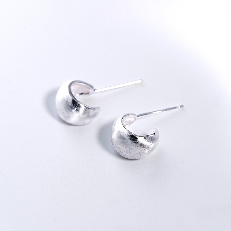【Selected Items】Curved Leaf Earrings - Earrings & Clip-ons - Silver 