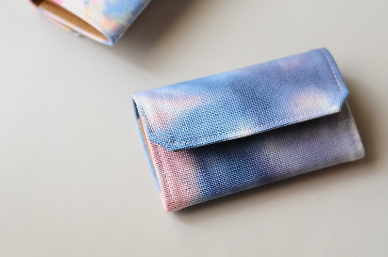 Crepuscular rays Canvas Coin/Card Holder Washable Paper Lightweight Money Pouch - กระเป๋าสตางค์ - ผ้าฝ้าย/ผ้าลินิน สีน้ำเงิน