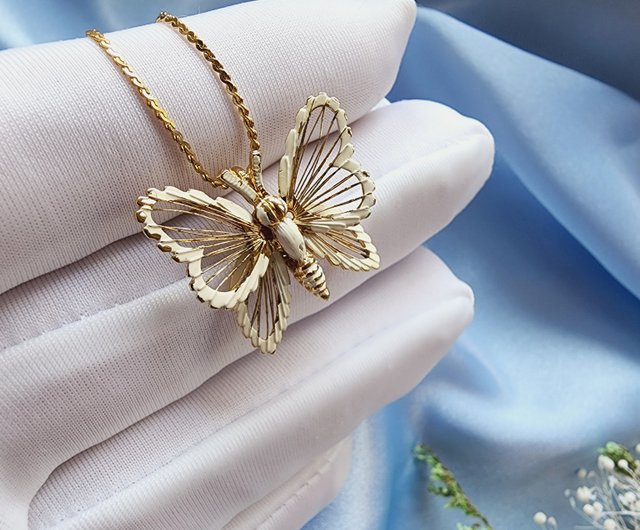 monet butterfly pendant