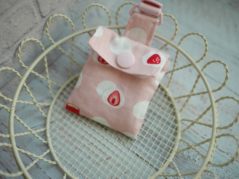 Strawberry Peace Bag - Omamori - Cotton & Hemp Pink