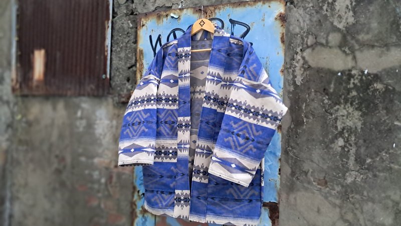 AMIN'S SHINY WORLD Indian Wool Full Print Totem KIMONO Reversible Collection - เสื้อโค้ทผู้ชาย - ผ้าฝ้าย/ผ้าลินิน หลากหลายสี