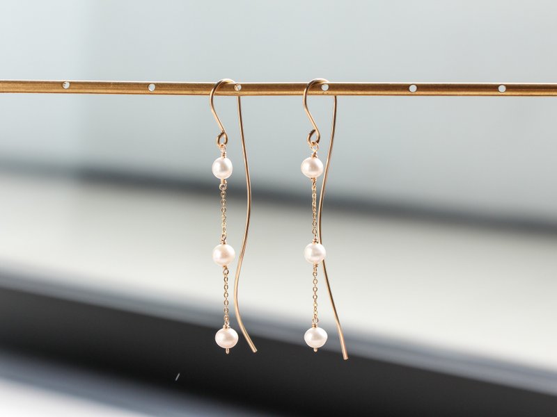 14kgf-pearl line pierced earrings /can change to clip-on - ピアス・イヤリング - 金属 ホワイト